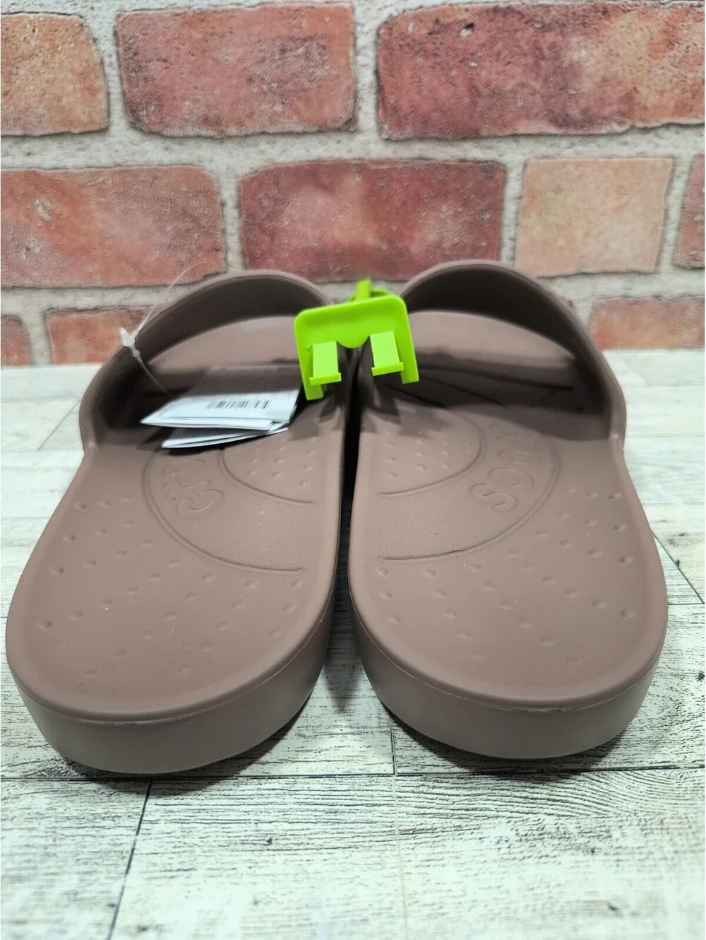 Crocs Essentials Slide Men's 8 Women's 10 Mocha Comfort 210088-0LF NWT
